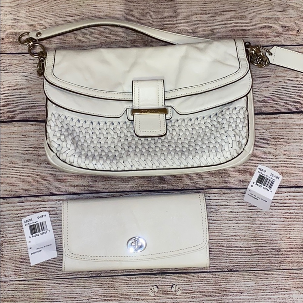 Coach Leather Tanner Shoulder Bag and Wallet